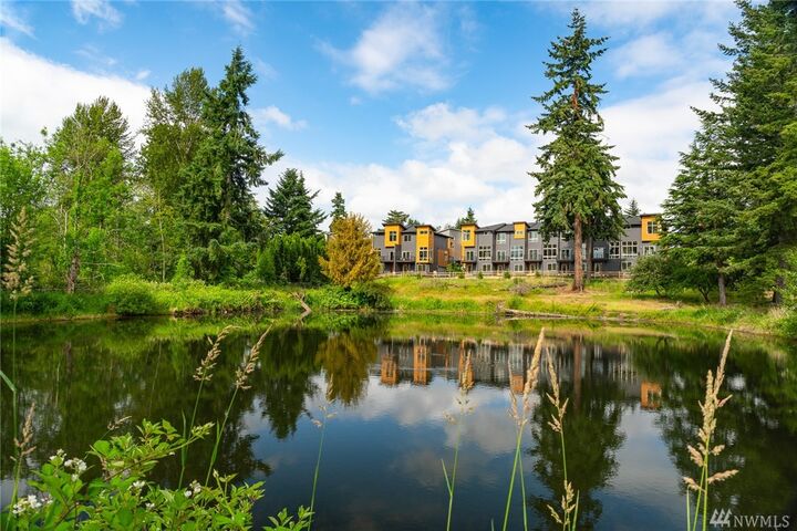 Property Photo: 18256 73rd Ave NE 103 WA 98028