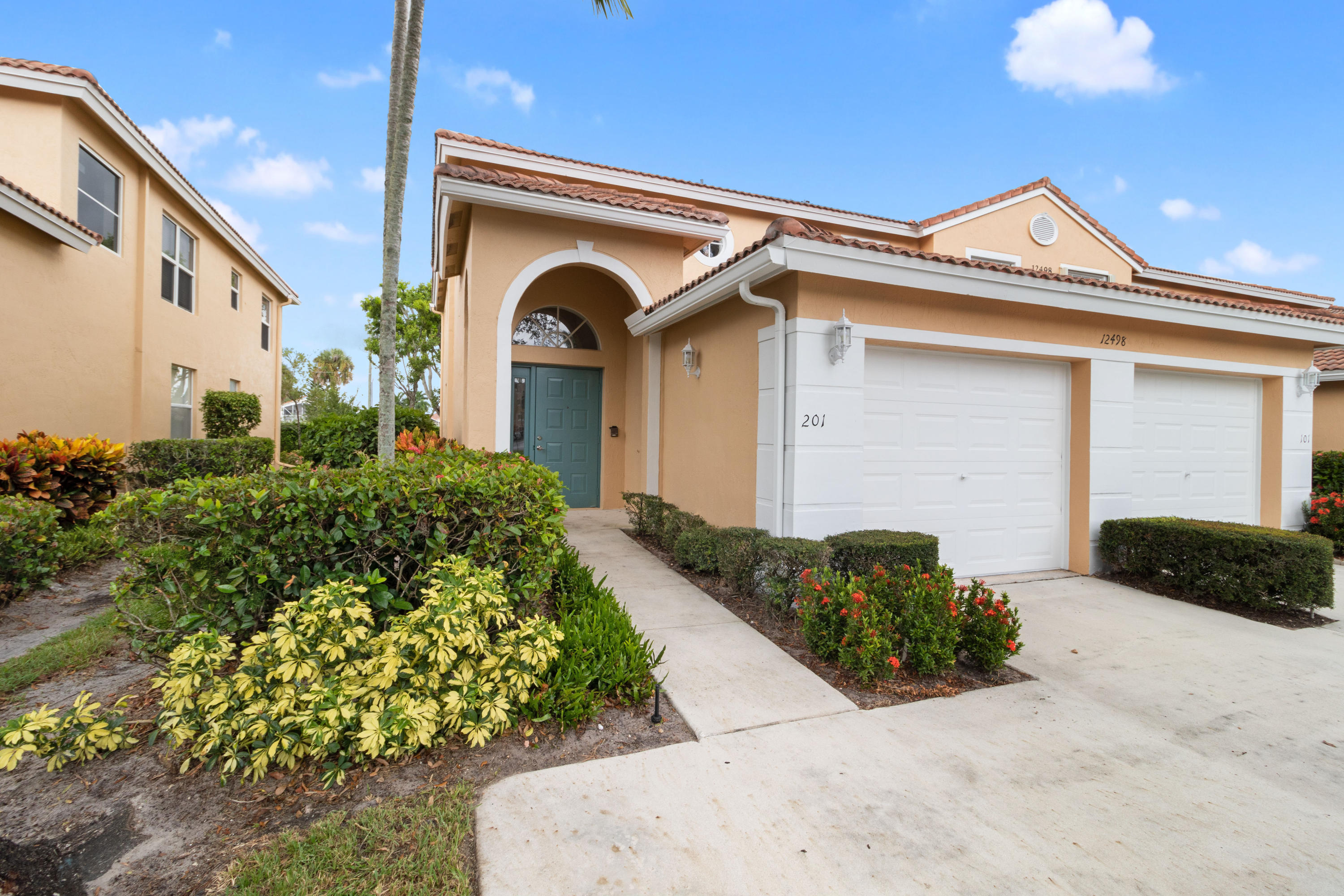 Property Photo: 12498 Crystal Pointe Drive 201 FL 33437
