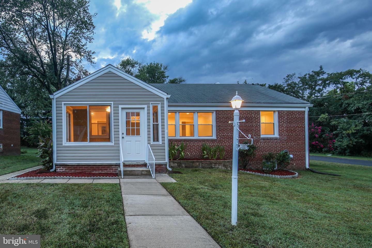 Property Photo:  4301 Townsley Avenue  MD 20748 