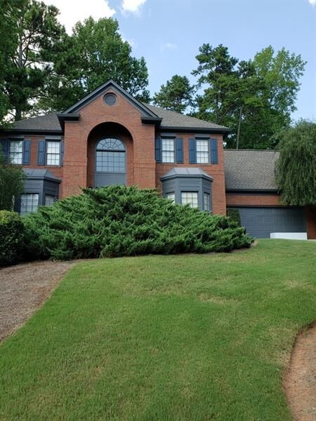 Property Photo: 1030 Olde Canter Court SW 30064