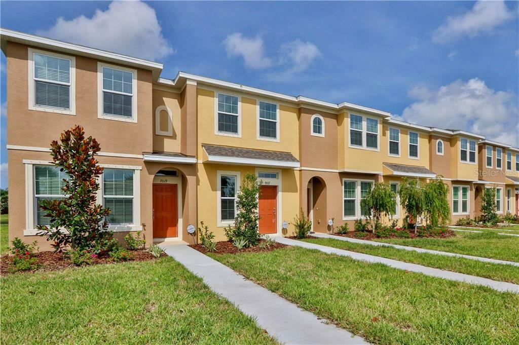 Property Photo: 8829 Walnut Gable Court FL 33578