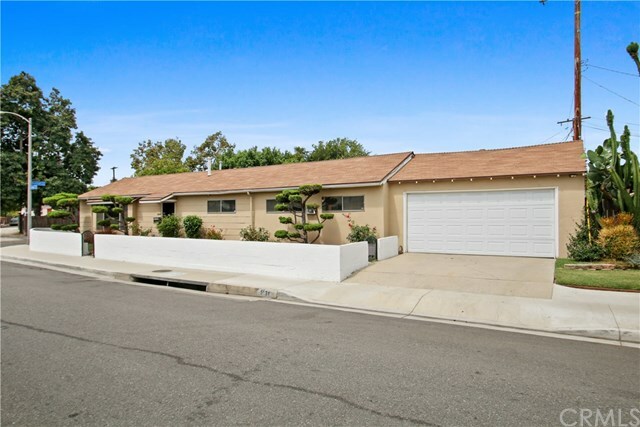 Property Photo:  5131 Linden Avenue  CA 90805 