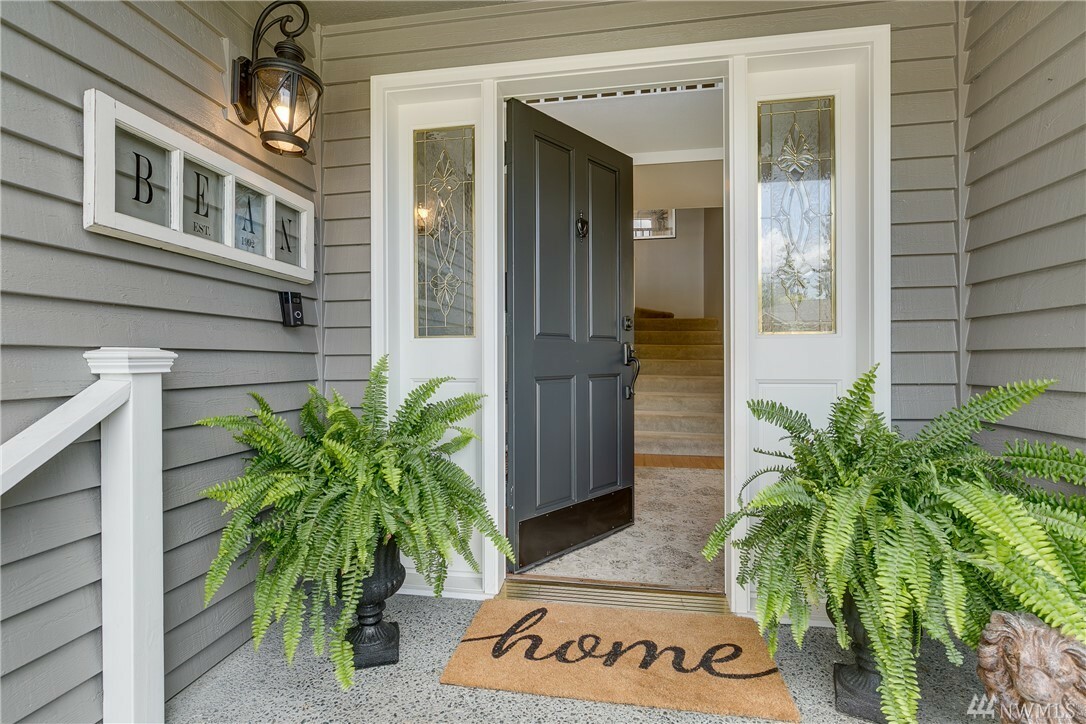 Property Photo: 10327 NE 201st Place WA 98011