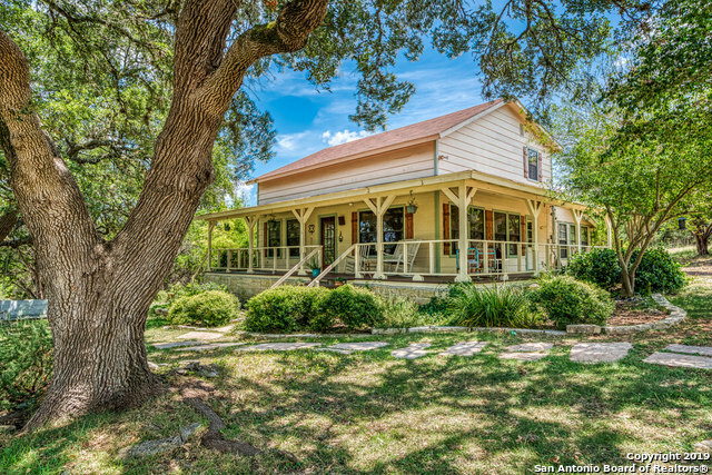 Property Photo:  301 Ridge Creek Ln  TX 78163 