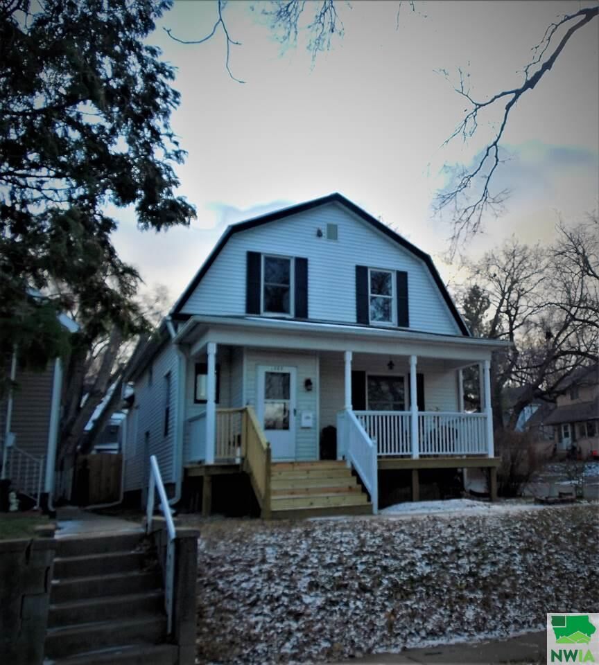 Property Photo:  1522 W 5th St  IA 51103 