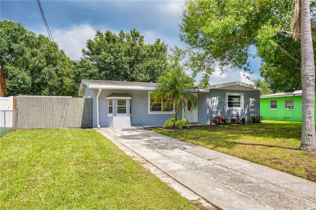 Property Photo:  8232 Gumwood Avenue  FL 33619 