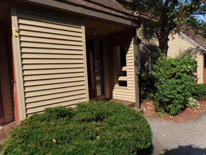 Property Photo: 2 N. Browning Court NH 03275