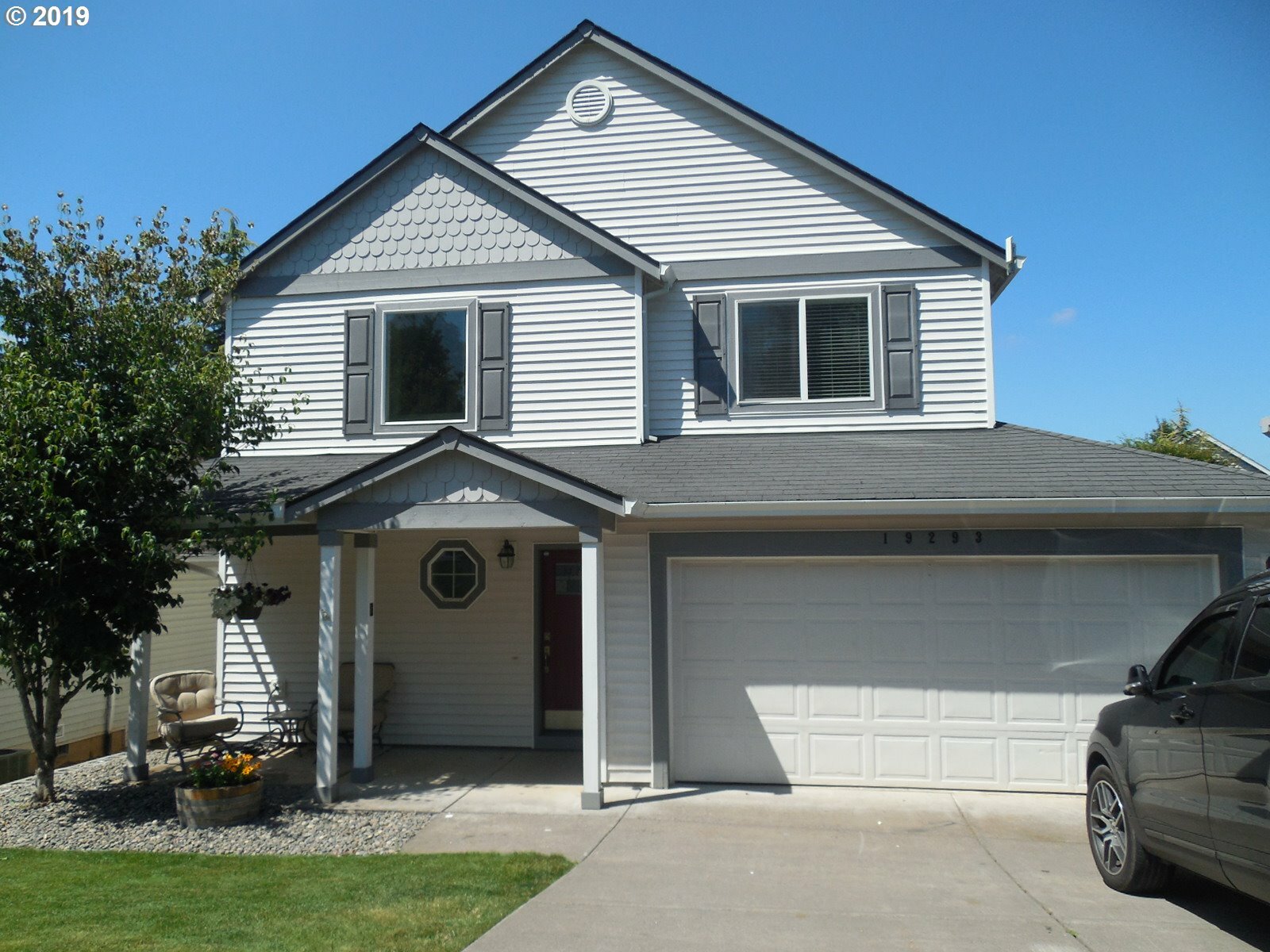 Property Photo: 19293 Averill Pkwy OR 97055