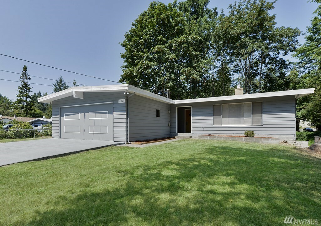 Property Photo: 16646 SE 134th St WA 98059