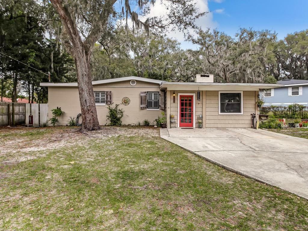 Property Photo:  1505 Leon Street  FL 32034 