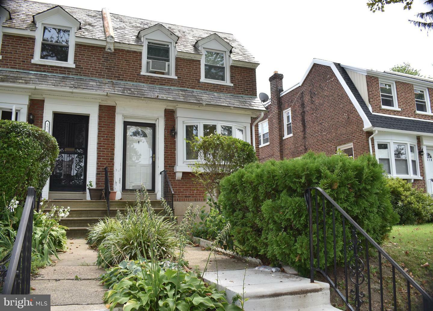 Property Photo:  1512 E Johnson Street  PA 19138 