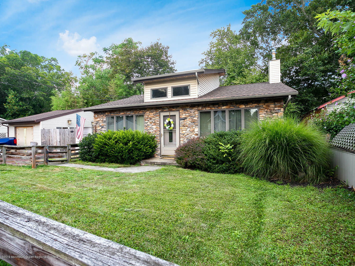 Property Photo: 19 Pilgrim Way NJ 08620