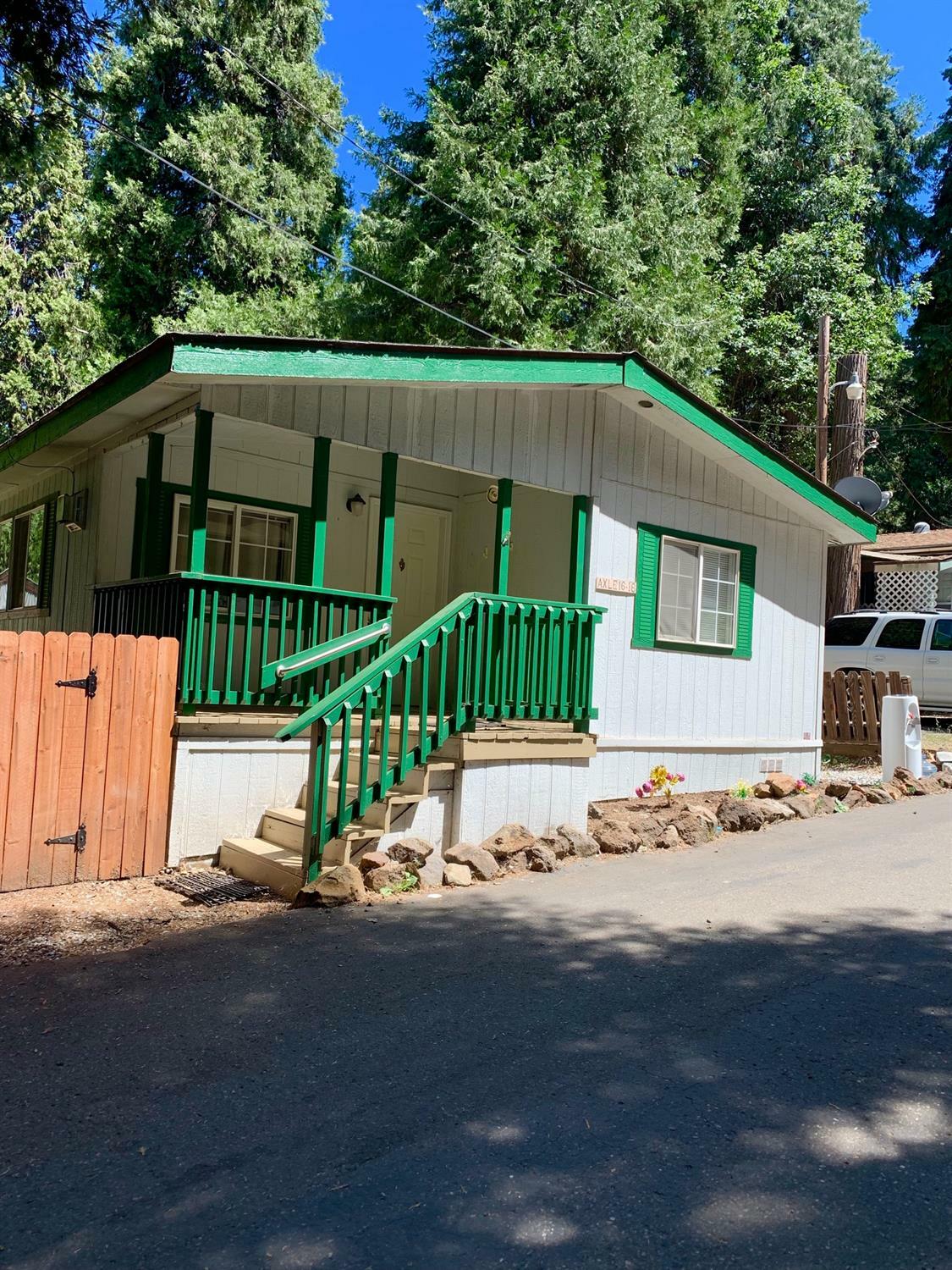 Property Photo:  16 Axle Street  CA 95726 