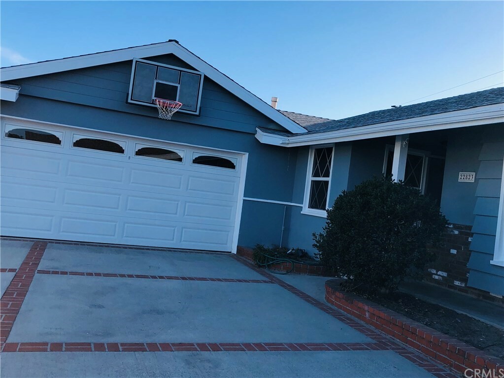 Property Photo:  22823 Date Ave  CA 90505 