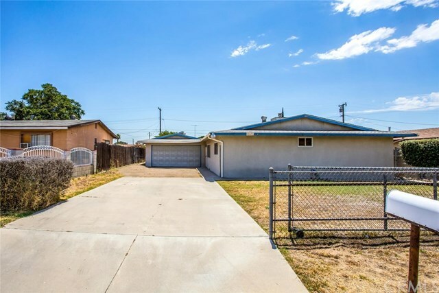 Property Photo: 26671 Hibiscus Street CA 92346