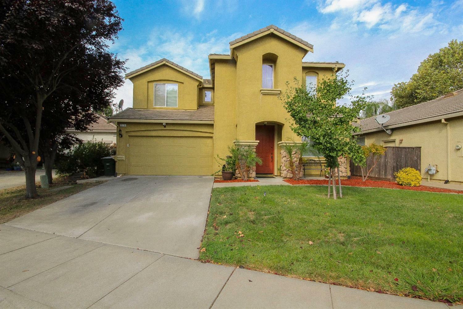 Property Photo:  370 Unity Circle  CA 95833 