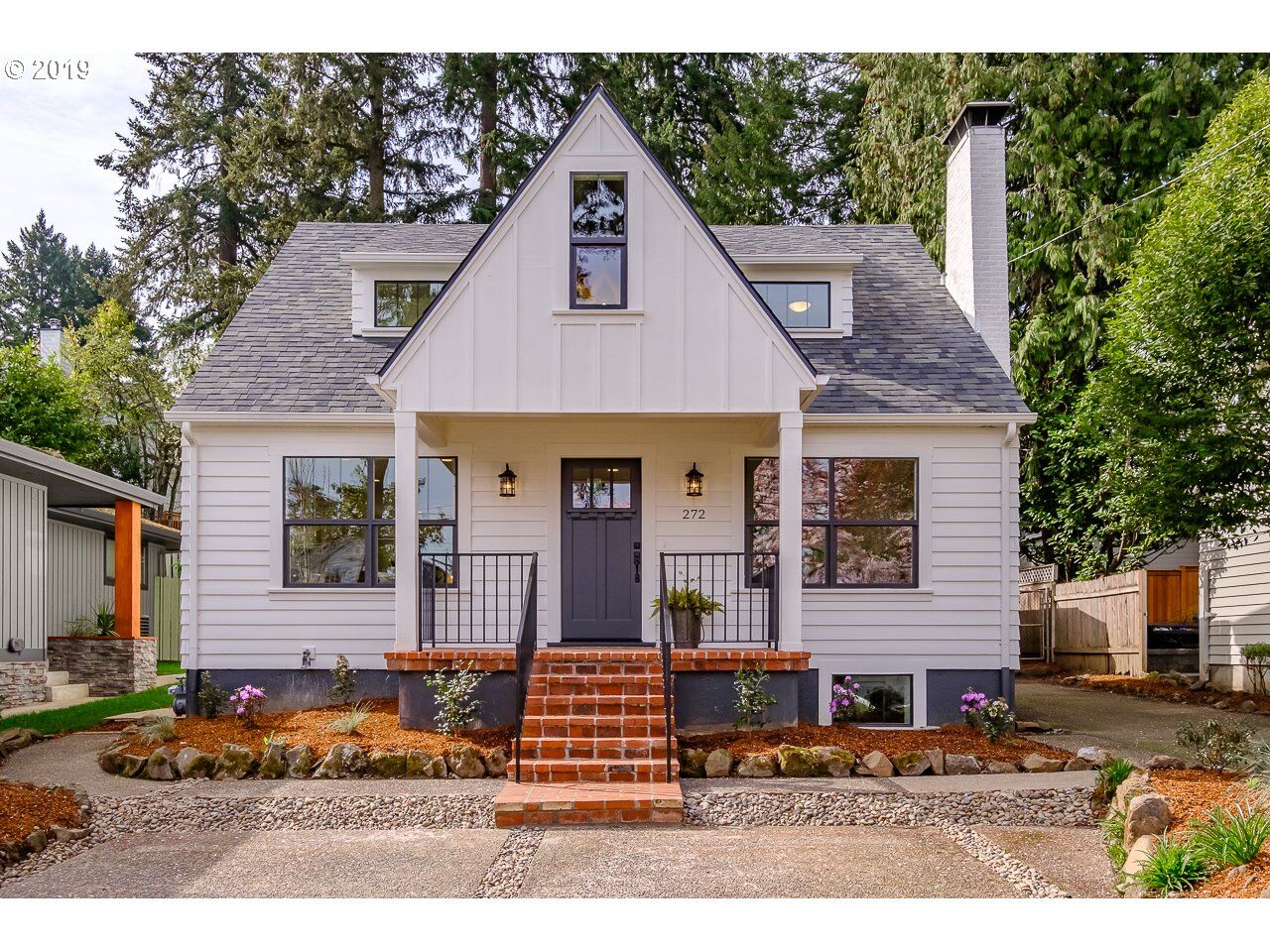 Property Photo:  272 Greenwood Rd  OR 97034 