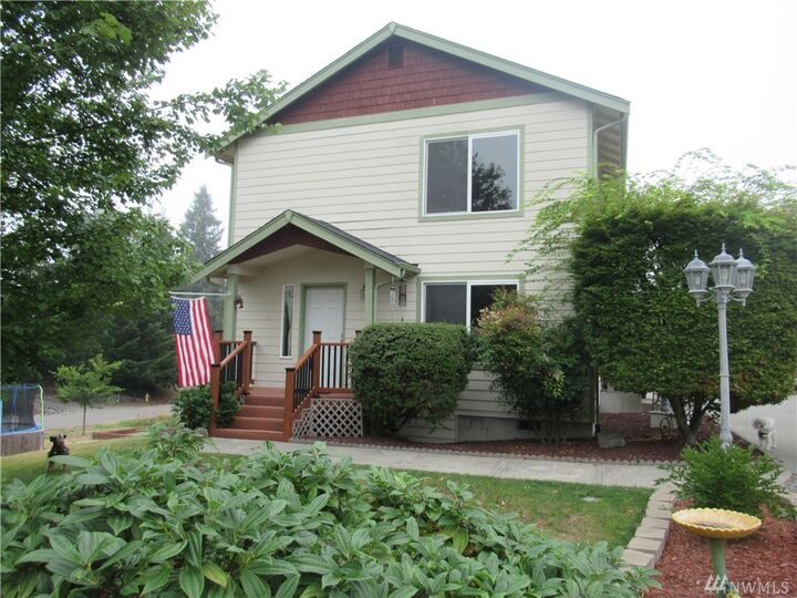 2801 Nevada Ave E  Port Orchard WA 98366 photo