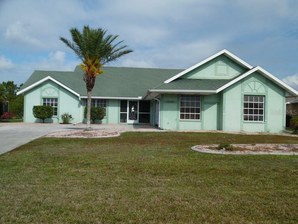 Property Photo:  26376 Copiapo Circle  FL 33983 