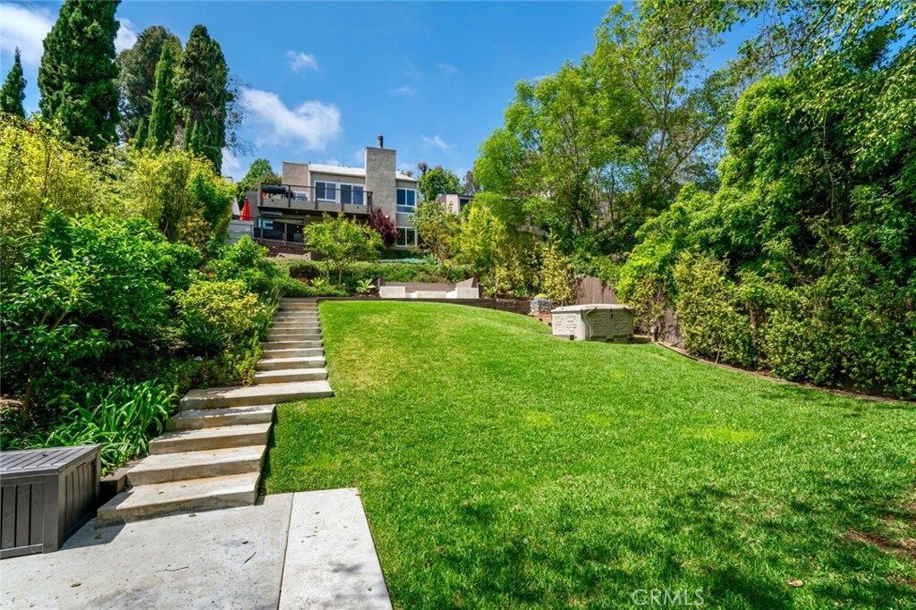 Property Photo: 1175 Keller Way CA 92651