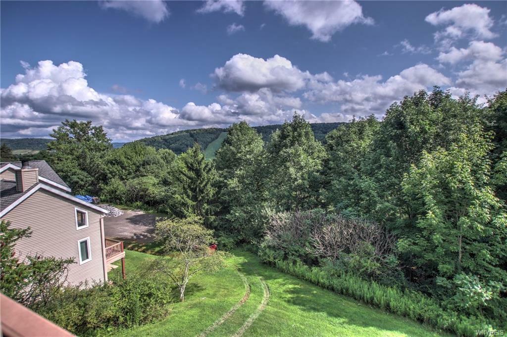 Property Photo:  526 Deer Crossing Road  NY 14731 