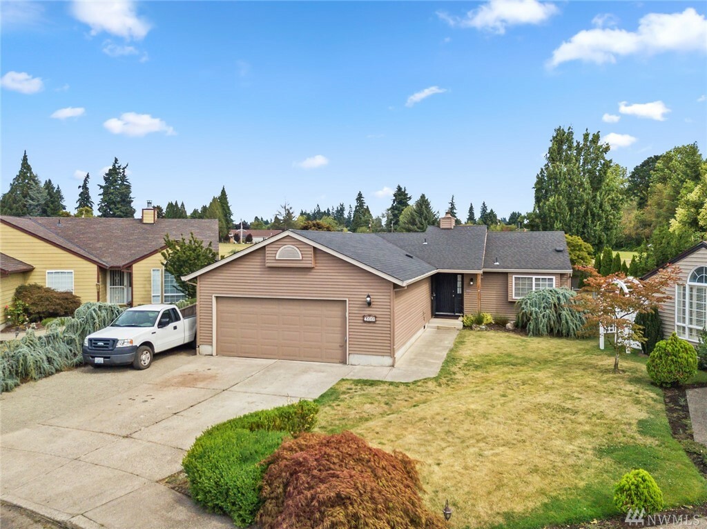 Property Photo:  2111 NE 85th Cir  WA 98665 