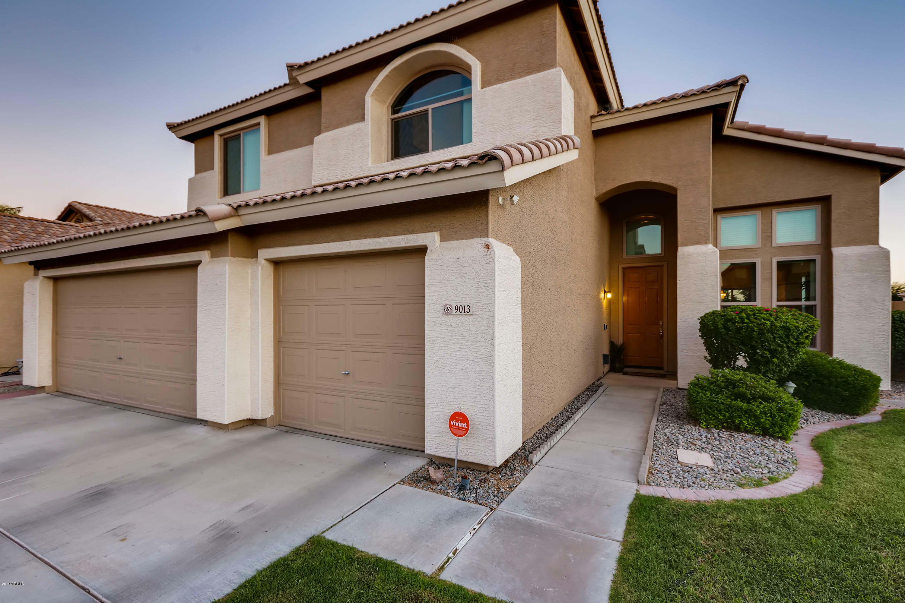 Property Photo:  9013 W Quail Avenue  AZ 85382 