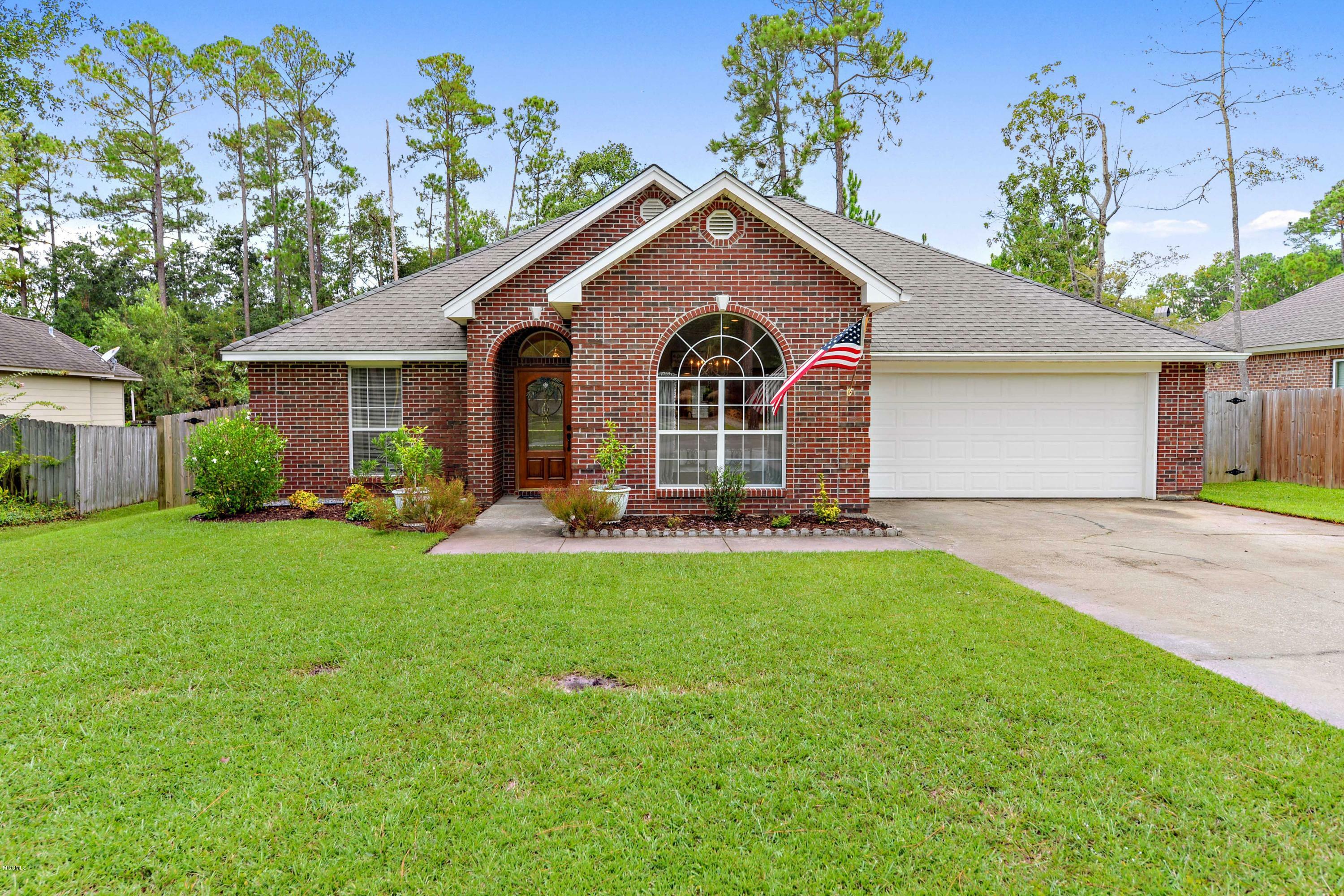 Property Photo: 84578 N Diamondhead Drive MS 39525