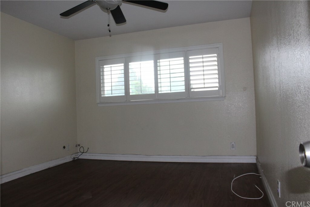 Property Photo:  1850 W Greenleaf Avenue K  CA 92801 