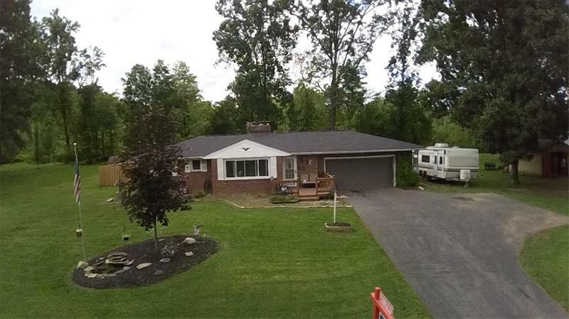 Property Photo:  72 Milton St  PA 16150 