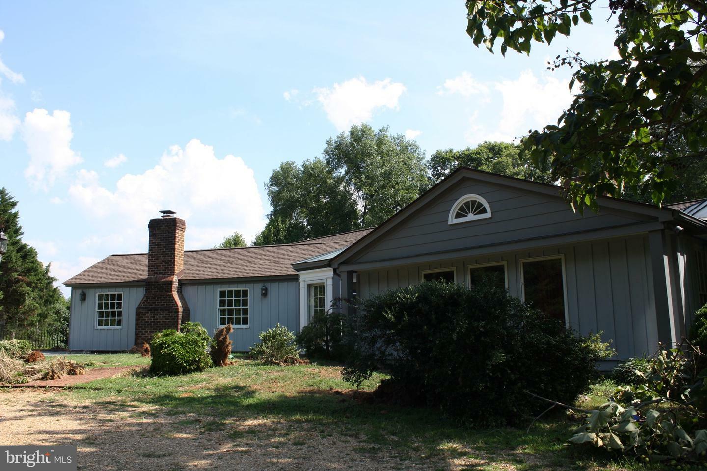 Property Photo:  5516 River Road  VA 22407 