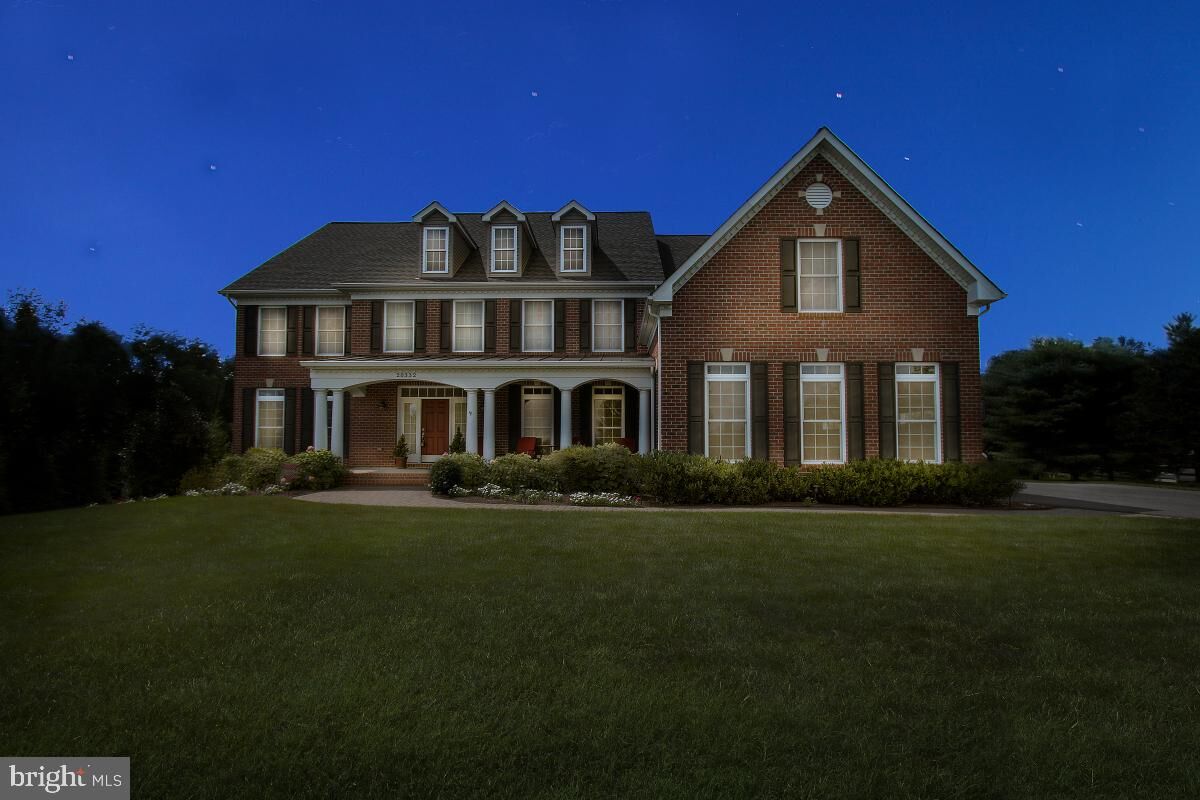 Property Photo: 20332 Wiley Court MD 20882