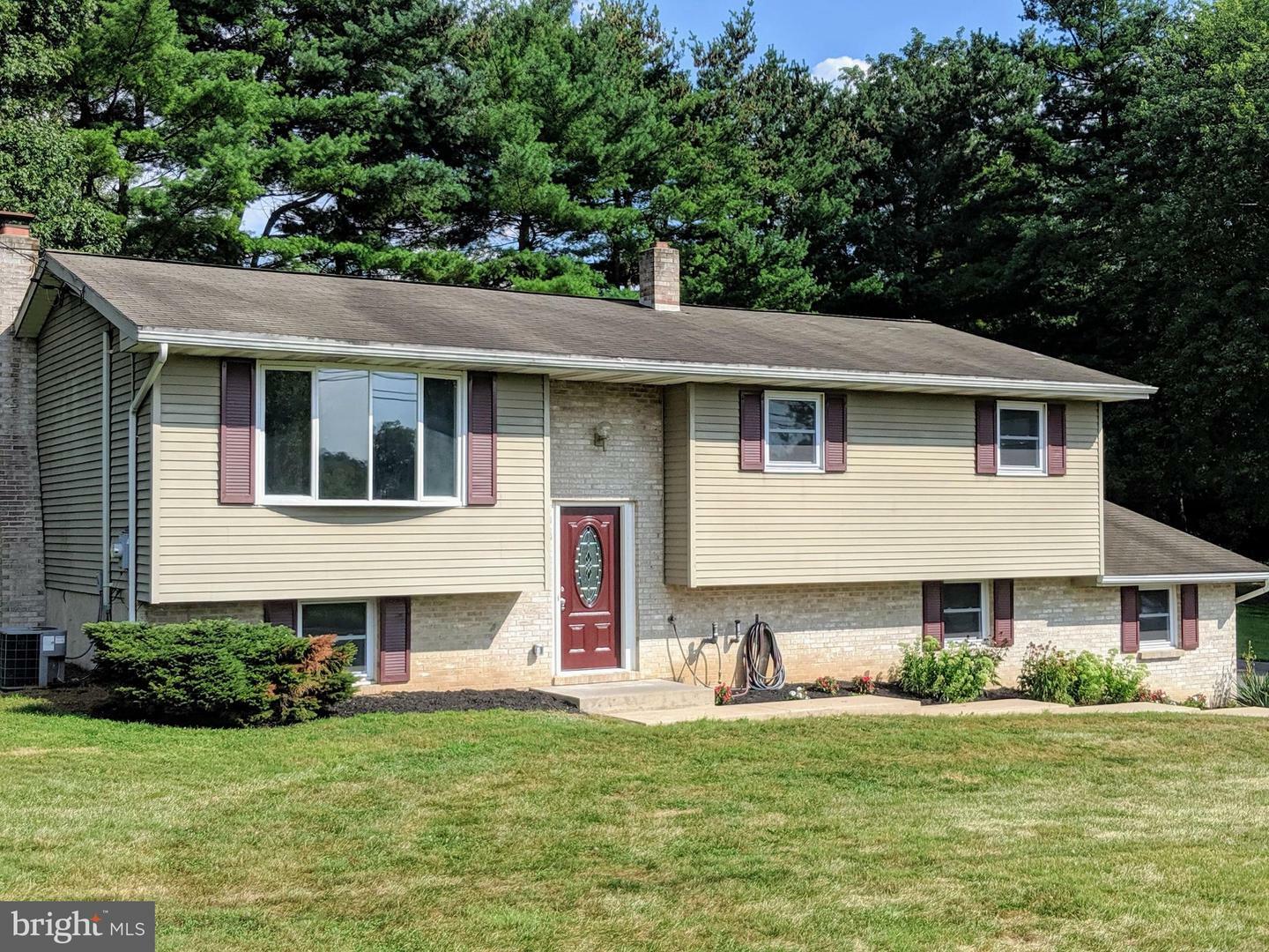 Property Photo: 4631 Bossler Road PA 17022