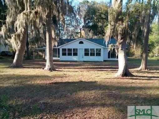 Property Photo: 1060 Lake Drive GA 31320