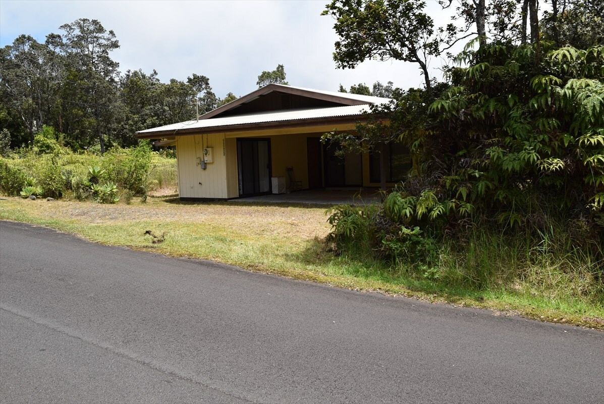 Property Photo:  11-3922 Liona St  HI 96785 