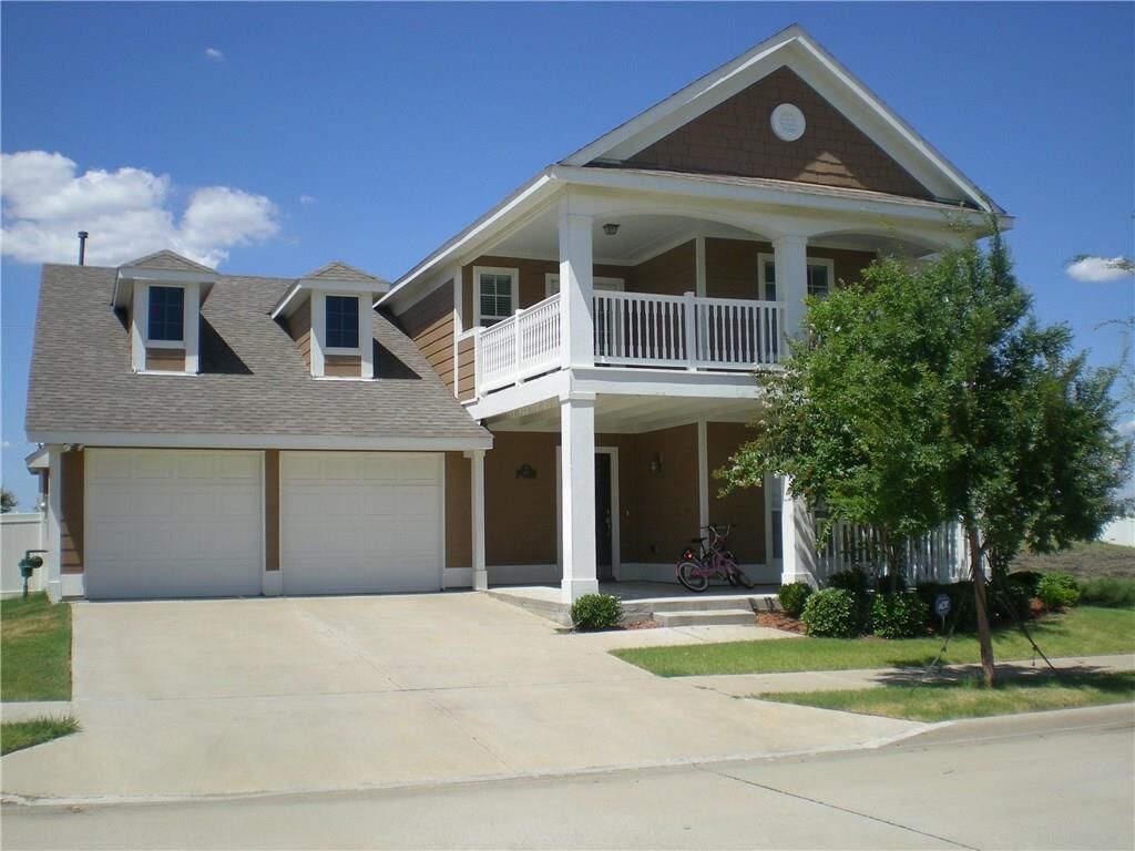 Property Photo: 949 Charleston Lane TX 76227