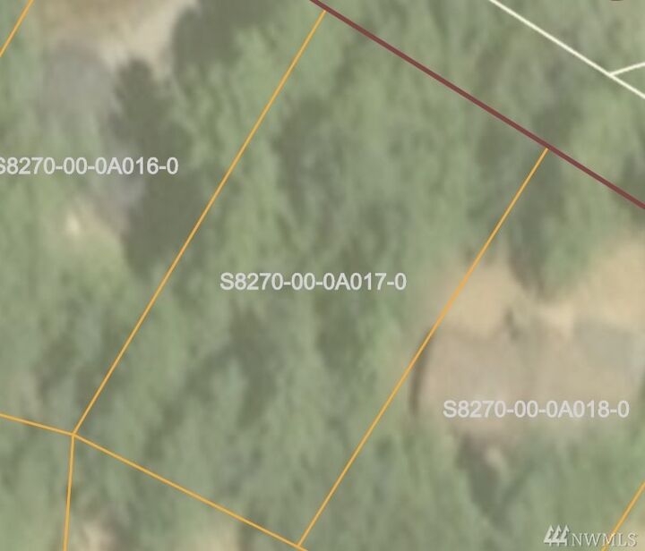 Property Photo: 9999 NE Pennington Lp WA 98239