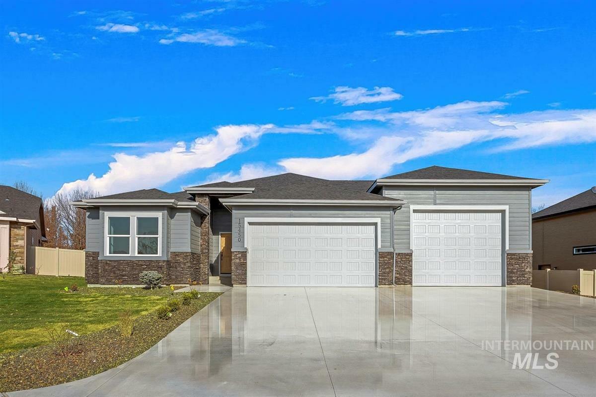 Property Photo: 15450 Markham Pl. ID 83607