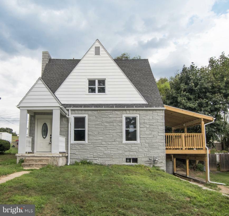 Property Photo: 227 S Madison Street PA 17109