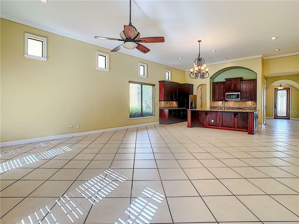 Property Photo: 20311 Heritage Point Drive FL 33647