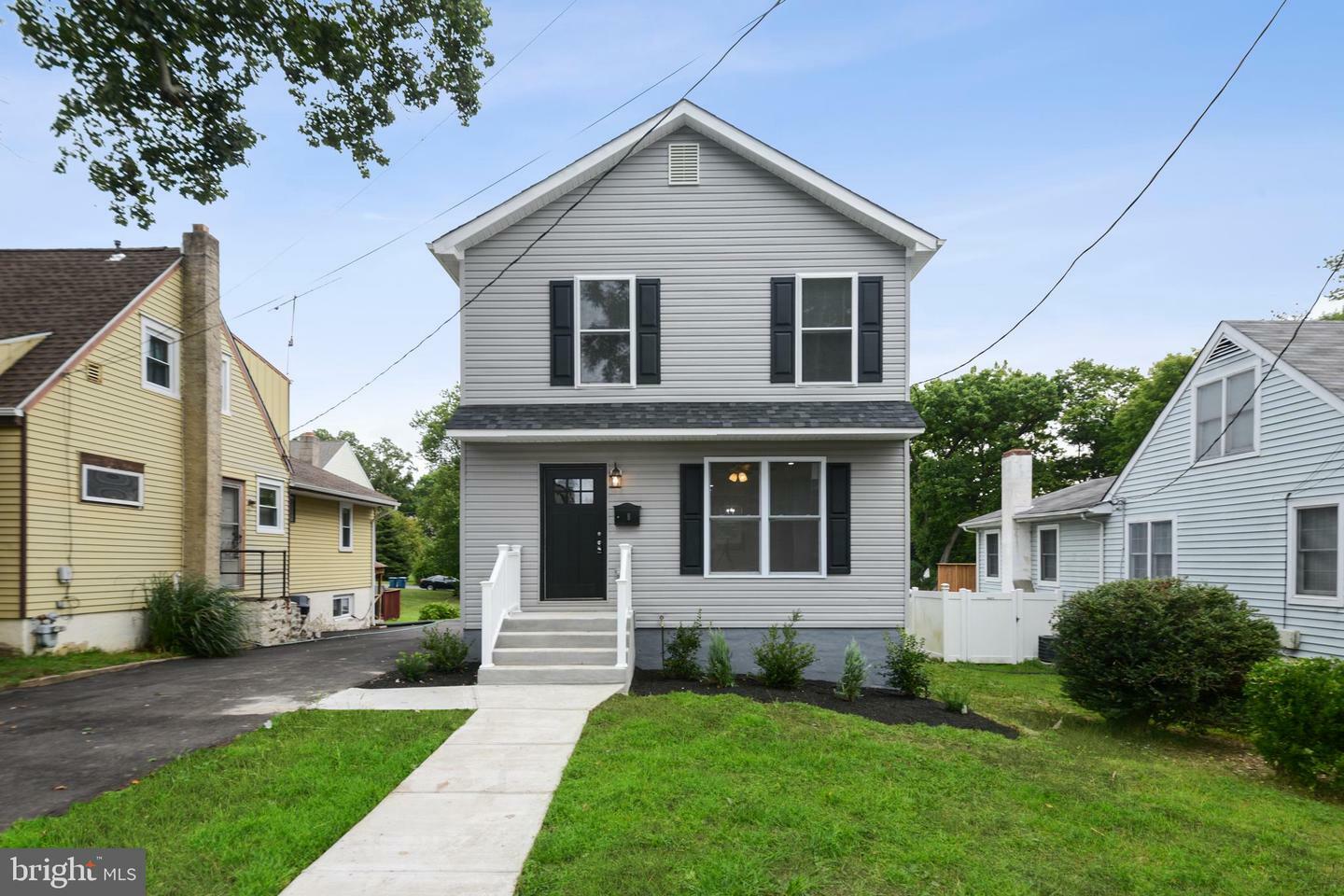 Property Photo:  28 Georgetown Avenue  DE 19809 