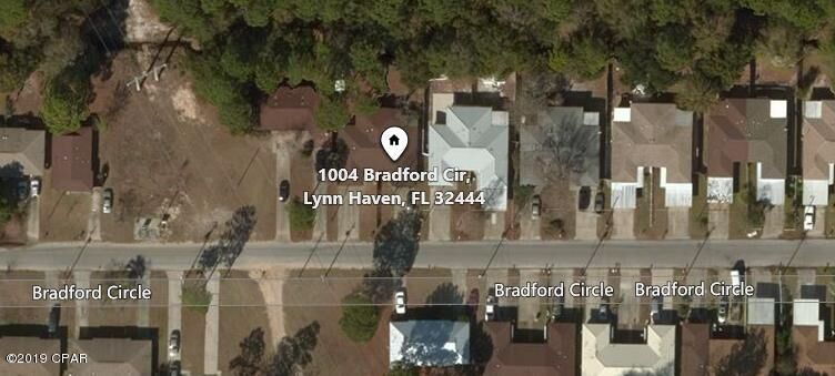 Property Photo:  1004 Bradford Circle  FL 32444