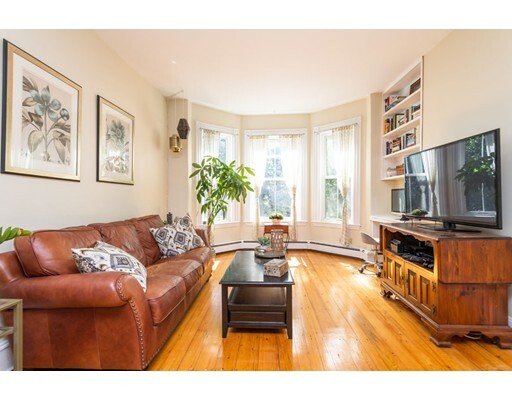 Property Photo:  281 Chestnut Ave 2  MA 02130 