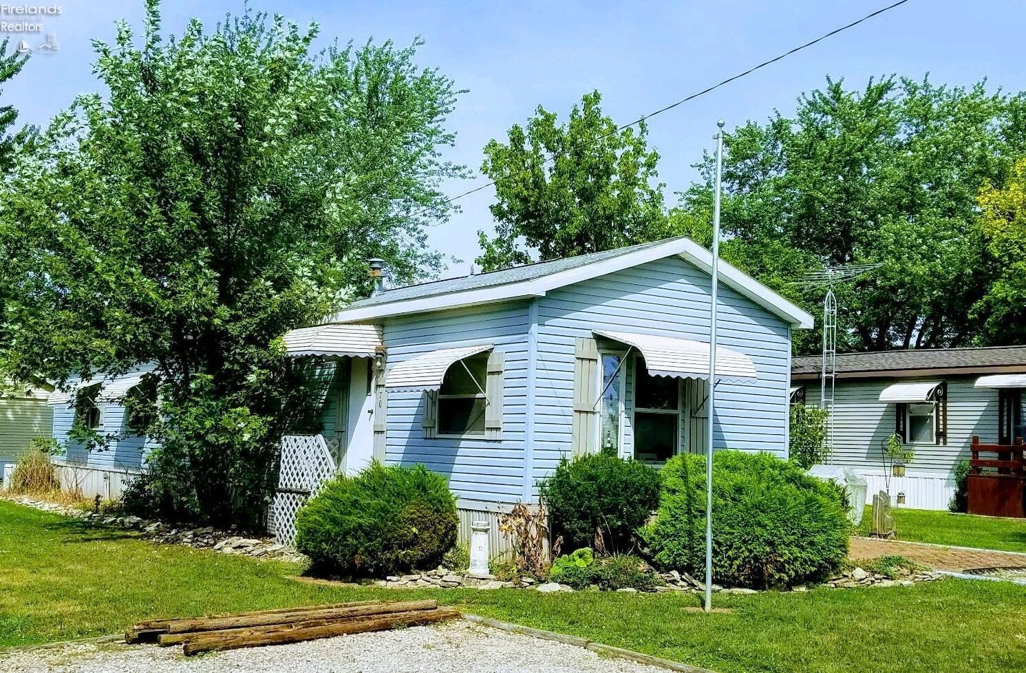 Property Photo: 1600 N Buck Road 70 OH 43440