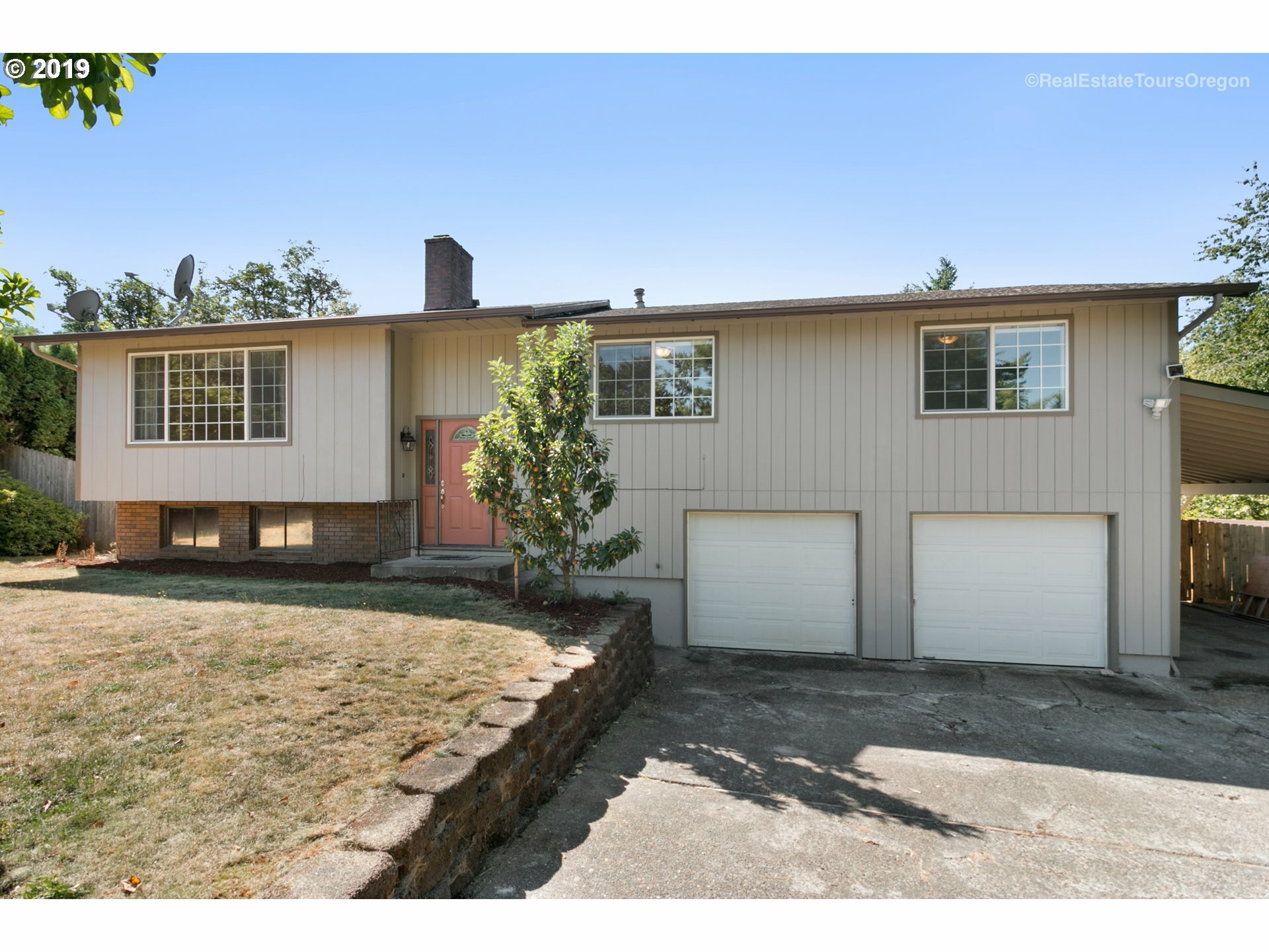 Property Photo:  20570 SE Wiese Ct  OR 97089 