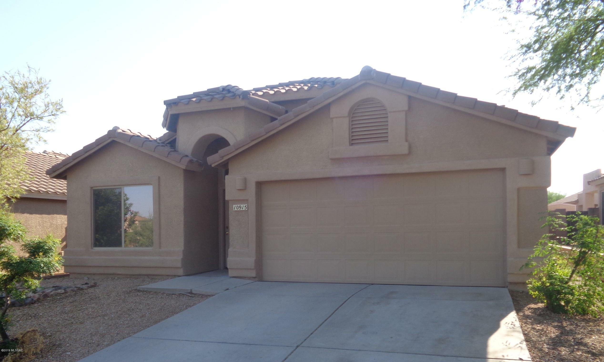 Property Photo:  10915 S Piety Hill Drive  AZ 85641 