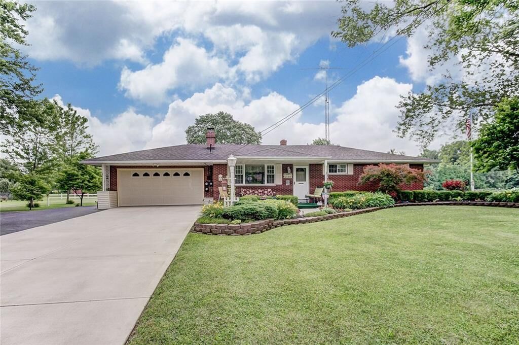 Property Photo: 6328 Prairie OH 45502