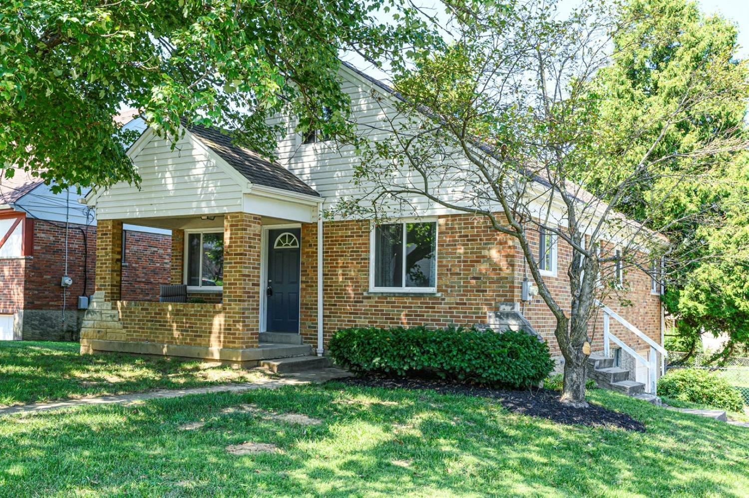 Property Photo:  3982 S Fordham Place  OH 45213 