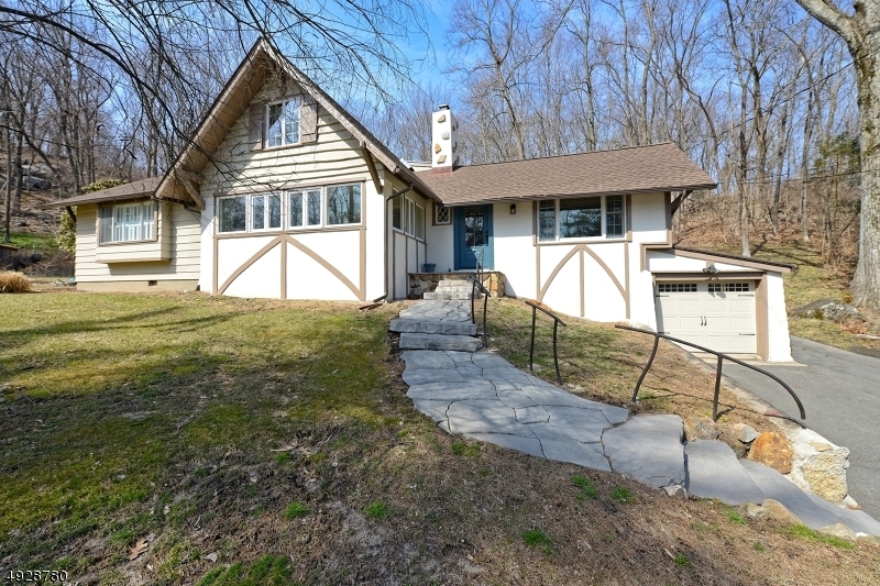 Property Photo:  109 W Shore Trl  NJ 07871 