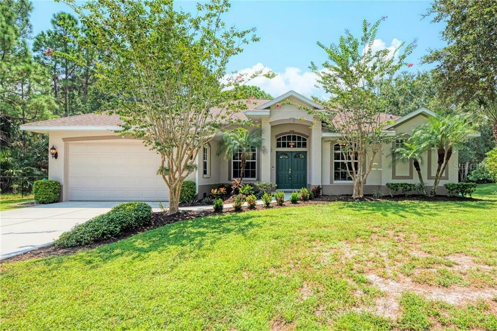 Property Photo: 940 Trotter Street FL 34275